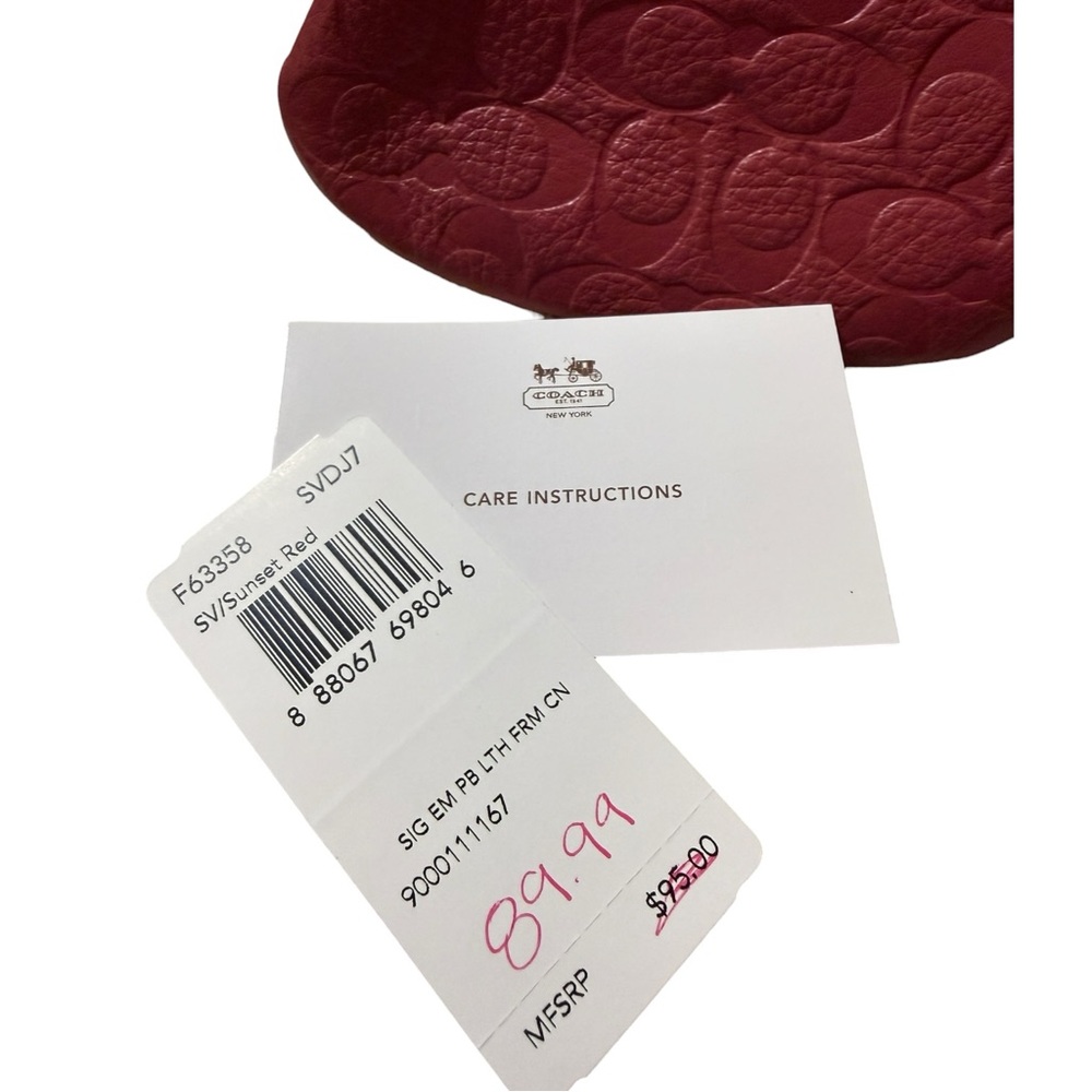 Coach Embossed Leather Kiss-Lock Coin Purse in Sunset Red, NWT - Picture 4 of 11